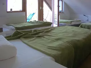 Julmodels Bedroom-D2's Live Sex Cam Show