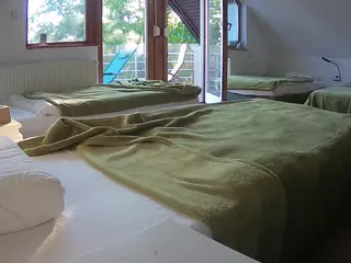 Julmodels Bedroom-D2's Live Sex Cam Show