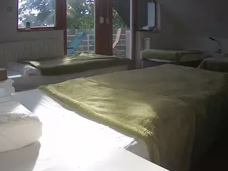 Julmodels Bedroom-D2's Live Sex Cam Show