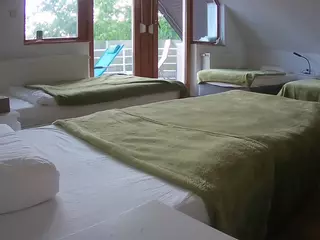Julmodels Bedroom-D2's Live Sex Cam Show