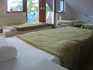 Julmodels Bedroom-D2's Live Sex Cam Show
