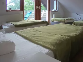 Julmodels Bedroom-D2's Live Sex Cam Show