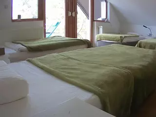 Julmodels Bedroom-D2's Live Sex Cam Show