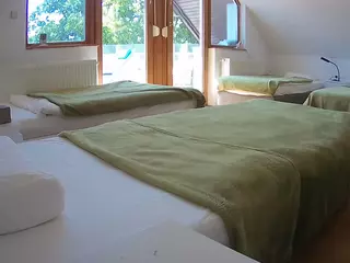 Julmodels Bedroom-D2's Live Sex Cam Show