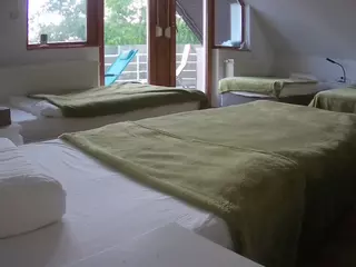 Julmodels Bedroom-D2's Live Sex Cam Show