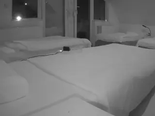 Julmodels Bedroom-D2's Live Sex Cam Show