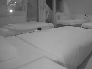 Julmodels Bedroom-D2's Live Sex Cam Show