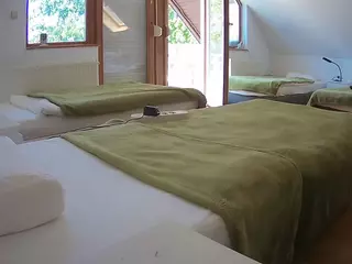 Julmodels Bedroom-D2's Live Sex Cam Show