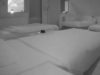 Julmodels Bedroom-D2's Live Sex Cam Show