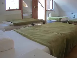 Julmodels Bedroom-D2's Live Sex Cam Show
