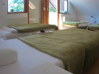 Julmodels Bedroom-D2's Live Sex Cam Show