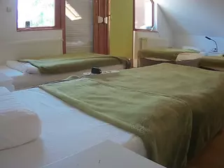 Julmodels Bedroom-D2's Live Sex Cam Show