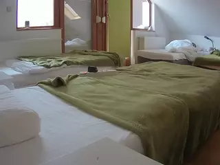 Julmodels Bedroom-D2's Live Sex Cam Show