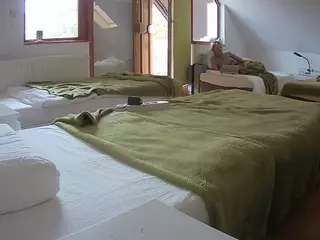 Julmodels Bedroom-D2's Live Sex Cam Show