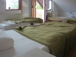 Julmodels Bedroom-D2's Live Sex Cam Show