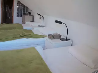 Julmodels Bedroom-D3's Live Sex Cam Show