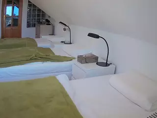 Julmodels Bedroom-D3's Live Sex Cam Show