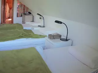 Julmodels Bedroom-D3's Live Sex Cam Show