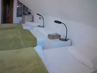 Julmodels Bedroom-D3's Live Sex Cam Show