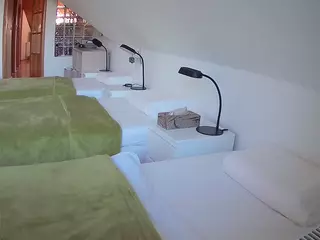 Julmodels Bedroom-D3's Live Sex Cam Show