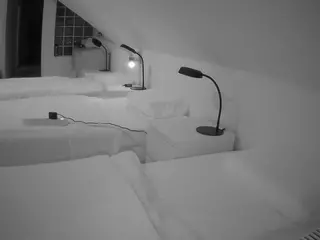 Julmodels Bedroom-D3's Live Sex Cam Show