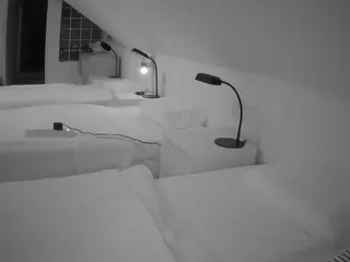 Julmodels Bedroom-D3's Live Sex Cam Show