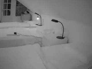 Julmodels Bedroom-D3's Live Sex Cam Show