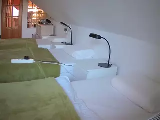 Julmodels Bedroom-D3's Live Sex Cam Show