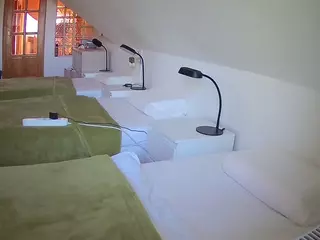 Julmodels Bedroom-D3's Live Sex Cam Show