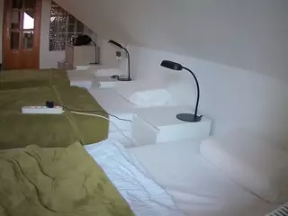 Julmodels Bedroom-D3's Live Sex Cam Show