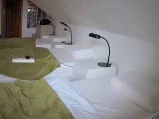 Julmodels Bedroom-D3's Live Sex Cam Show