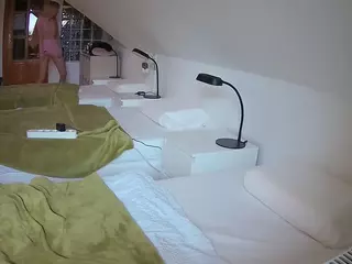 Julmodels Bedroom-D3's Live Sex Cam Show
