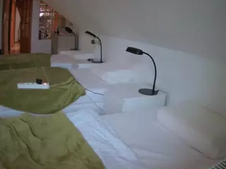 Julmodels Bedroom-D3's Live Sex Cam Show