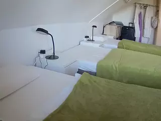 Julmodels Bedroom-D4's Live Sex Cam Show