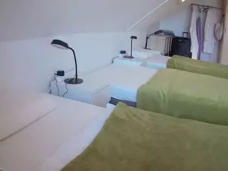 Julmodels Bedroom-D4's Live Sex Cam Show