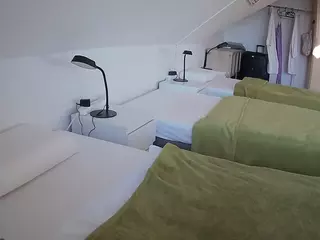 Julmodels Bedroom-D4's Live Sex Cam Show