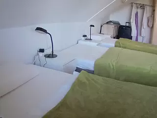 Julmodels Bedroom-D4's Live Sex Cam Show