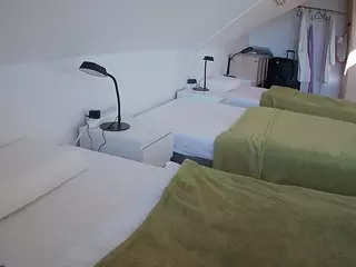 Julmodels Bedroom-D4's Live Sex Cam Show