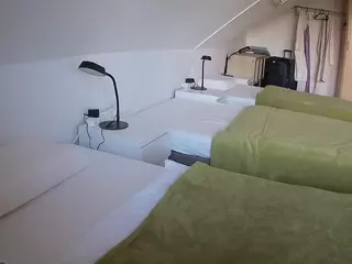 Julmodels Bedroom-D4's Live Sex Cam Show