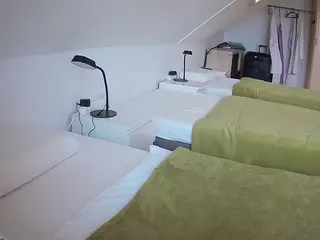 Julmodels Bedroom-D4's Live Sex Cam Show