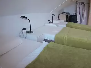 Julmodels Bedroom-D4's Live Sex Cam Show