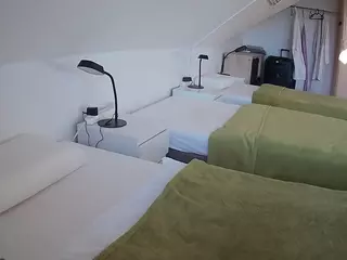 Julmodels Bedroom-D4's Live Sex Cam Show