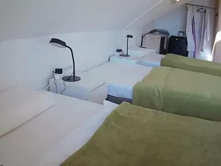 Julmodels Bedroom-D4's Live Sex Cam Show