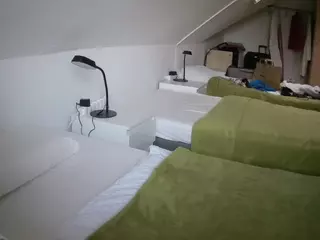 Julmodels Bedroom-D4's Live Sex Cam Show