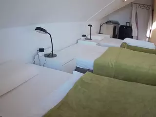 Julmodels Bedroom-D4's Live Sex Cam Show