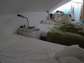 Julmodels Bedroom-D4's Live Sex Cam Show