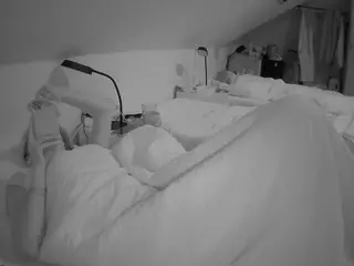 Julmodels Bedroom-D4's Live Sex Cam Show