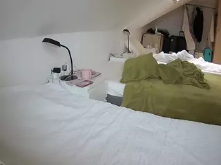 Julmodels Bedroom-D4's Live Sex Cam Show