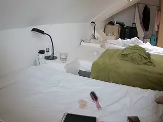 Julmodels Bedroom-D4's Live Sex Cam Show