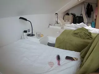 Julmodels Bedroom-D4's Live Sex Cam Show